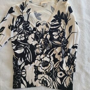 eci Cardigan Sweater Black & White Comfy Neutral Rose Pattern Size S